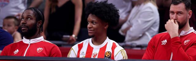 Zvezdin centar se vratio u domovinu uoči duela sa Barselonom