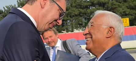 Вучић дочекао Антонија Кошту на аеродрому „Никола Тесла"
