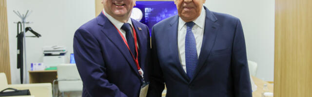 ​Ненад Поповић разговарао са Сергејем Лавровом