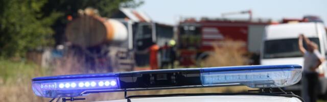 CHAOS IN BELGRADE: Man demolishes father's home, sets his own car on fire, tries to JUMP INTO THE RIVER!