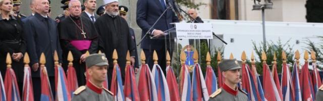 Stvaranje moderne Srbije nezamislivo bez Vojske! Ovo je Vučićev govor sa promocije najmlađih oficira!