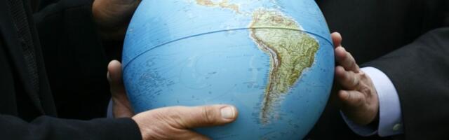 Kineski profesor: U svetu traje ustanak protiv zapadnog poretka