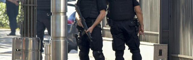 Skandal u Crnoj Gori: Policija danima tragala za kriminalcem, uhapsila ga i pronašla narkotike - tužilac ga "mrtav hladan" pustio!