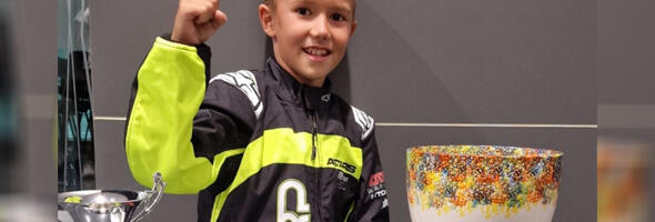 Kragujevčanin Luka Radenković - desetogodišnji karting ŠAMPION: Osvojio više od 120 trofeja u zemlji i inostranstvu