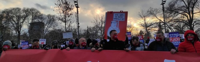 „Započeti postupci kontrole frilensera se obustavljaju do daljeg”