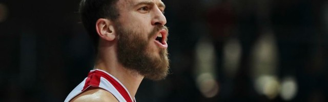Ćaćo i Šilds pokopali Armejce na milanskoj modnoj pisti