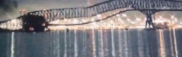 Срушио се мост у Балтимору након удара теретног брода (видео)