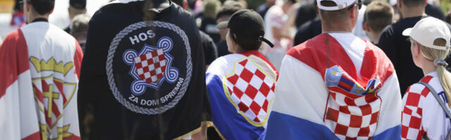 "KO NE SKAČE TAJ JE PRAVOSLAVAC..."  Poslušajte šta kaže HRVATSKI komentator nakon skandaloznog skandiranja hrvatskih navijača (VIDEO)