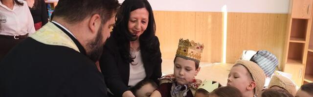 Obeležena školska slava Sveti Sava (FOTO)