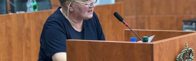 Marina Smiljković: Zrno po zrno pogača – hodnik po hodnik bolnica