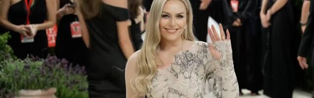 Lindzi Von tri meseca nakon teške povrede bez štaka prošetala Met Galom