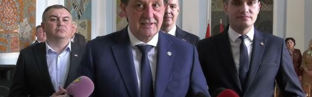 Ministar odbrane poslao jasnu poruku: Istina o „zvučnom topu“ mora da se zna