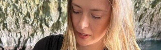 NEPREPOZNATLJIVA! PRAVA SE*SI PENZIONERKA! Promenila boju kose, malo se ugojila, ali da, to je MARIJA ŠAROPOVA! (FOTO)