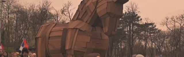 Trojanski konj kog su napravili studenti je izložen: Evo gde ga možete videti