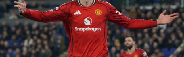 Juanjted slavi Šeška, Slovenac ušao sa klupe i pocepao mrežu Evertona