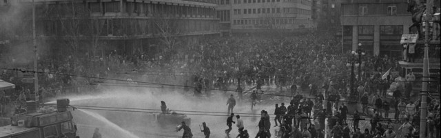 Trideset godina 9. marta: Prve masovne demonstracije protiv režima Slobodana Miloševića