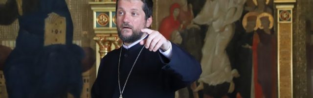 REKTOR CETINJSKE BOGOSLOVIJE: Među povređenima ima i dece