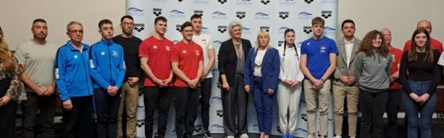 NOVI SAD JURI TITULU „EVROPSKI GRAD SPORTA 2026“ : Prvenstvo Srbije u plivanju u „Spens-u“