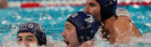 E, zato su najbolji: Vaterpolisti podelli medalje onima koji ih nisu dobili (VIDEO)