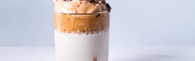 „Obrnuta“ topla čokolada je hit napitak ove zime: Evo u čemu je njena tajna i kako da je lako pripremite kod kuće