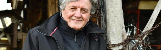 Radoš Bajić pokazao zimsku idilu: Dvorište prekriveno snegom, glumac poslao poruku koja se pamti (FOTO)