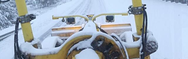 AMSS: Pojačan intenzitet saobraćaja, bolja prohodnost puteva posle prestanka snežnih padavina
