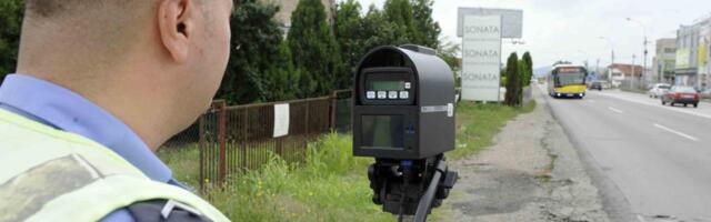 Ljiljani stigao mejl od MUP-a, snimio je posebni LASER radar! Ima rok da se javi 8 dana, ali ima jednu dilemu - nema više "plavih koverti", evo šta ih menja!