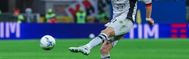 MILAN SRUŠIO TORINO: Strahinja Pavlović "bombom" sa 25 metara rascepao mrežu "bikova"