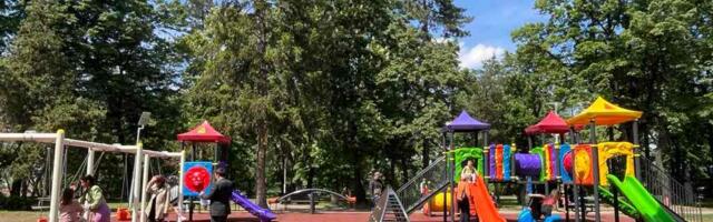 Dečje igralište u parku „Devet Jugovića“ košta 6.7 miliona dinara