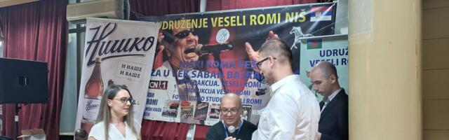 Na Festivalu „Niški Roma fest za u vek Šaban Bajramović“, GO Medijana uručena zahvalnica za doprinos u očuvanju romskog kulturnog nasleđa