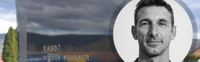 REČI KOJE POGAĐAJU DIREKTNO U SRCE: Emotivna poruka na grobu radiše Ilića