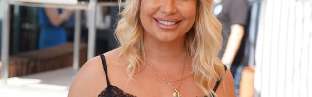 Nemilosrdna sam ali… Novi dečko Dee Đurđević u centru pažnje, voditeljka otkrila sve detalje