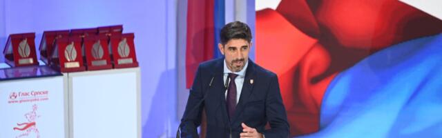 Ovacije i plaketa za Veljka Paunovića u banjalučkoj gala noći