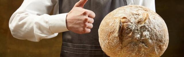 Domaći hleb sa savršeno hrskavom korom: Recept koji je zaludeo internet