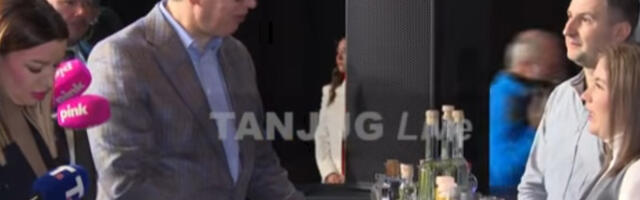 (UŽIVO) Vučić na svečanosti u Ložionici: Uručenje rešenja u okviru programa za podsticaj proizvodnji vina