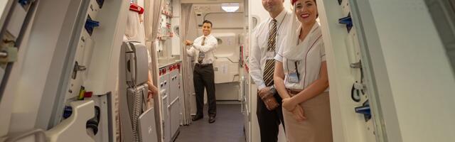 7 trikova kako da dobiješ bolju uslugu na letu: Saveti bivše stjuardese