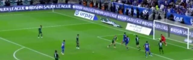 Mitrović nastavio da cepa mreže u Arabiji (VIDEO)