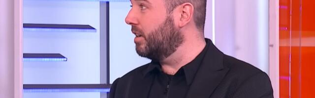 Nakon NEPRIMERENIH PORUKA ZA KOJE JE OPTUŽEN DA JE SLAO PRIJATELJEVOJ ĆERKI, isplivala je fotografija Niše Saveljića u društvu cimera Čede Jovanovića!