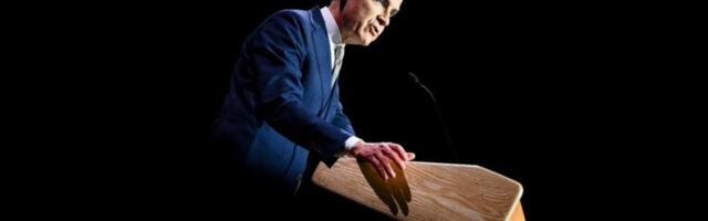 PREDSEDNIK DRŽAVE DOŠAO U POSETU KOLEGI, PA OTIŠAO NA UTAKMICU! Dvojica vođa uzeli opremu i istrčali na teren (VIDEO)