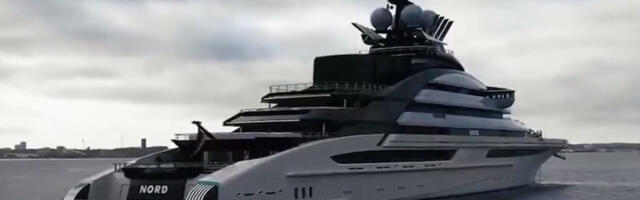 Superjahta ruskog tajkuna pod sankcijama prošla kroz Ormuski moreuz