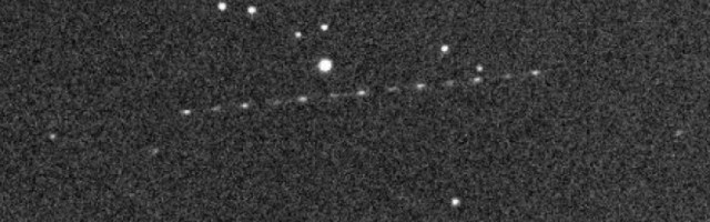 PORED ZEMLJE JE UPRAVO PROLETELO NEŠTO ZA ŠTA NAUČNICI NEMAJU OBJAŠNJENJE! Nepoznati svemirski objekat izazvao pometnju, moguće je da će se uskoro ponovo pojaviti!