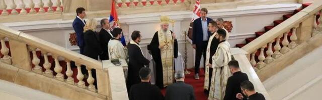 KRAGUJEVAC: Zdanje Gradske kuće osveštano po pravoslavnom obredu (FOTO)