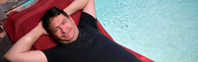 Lik ima najveći penis na svetu i priča o tome koliko je to veliki problem