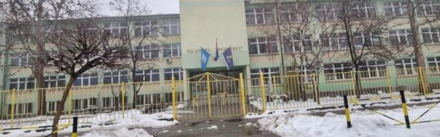 Razbijen još jedan blokaderski mit: Komunalci očistili sneg, a oni bi da "skinu kajmak" (FOTO)