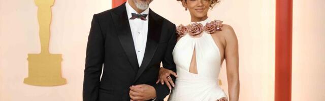 Verila se Hale Beri: Bondova devojka zaprošena u sedmoj deceniji, na ruci sija "mali" prsten