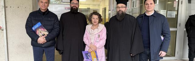 Eparhija niška donirala UKC Niš savremenu fotolampu za lečenje novorođenčadi i unapređenje neonatalne nege