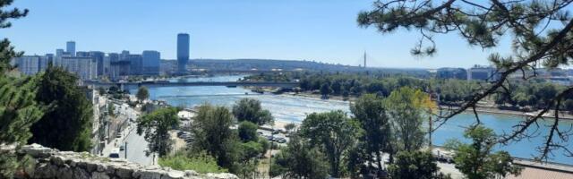 Vreme danas na severu oblačno, u ostatku zemlje pretežno sunčano i toplo