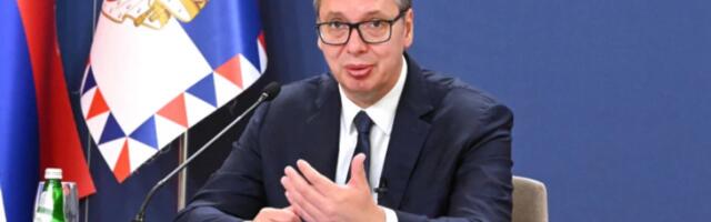 Novčana pomoć za penzionere i jeftiniji lekovi: Predsednik Vučić predstavio paket koji menja kućni budžet