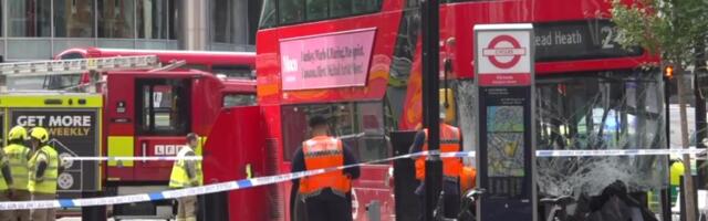 NEVEROVATNA SCENA U AUTOBUSU Vozač pomerio torbu, a unutra ugledao JEZIV PRIZOR: Odmah okrenuo vozilo i pobegao u garažu!