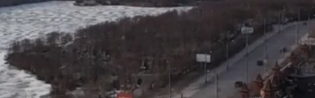 Ljudi u ovom gradu više ne razlikuju noć i dan (VIDEO)